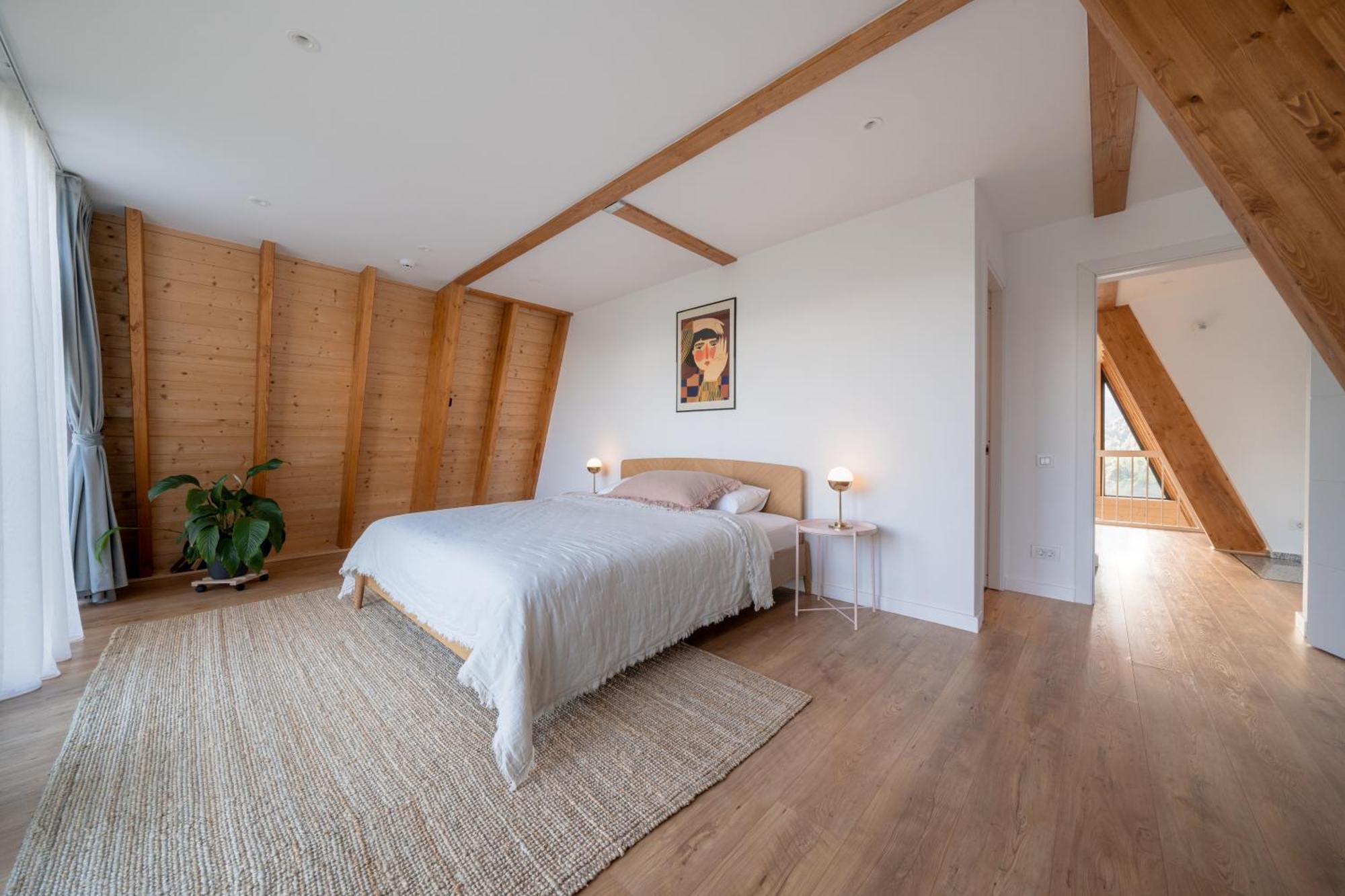 Peştera Amont Chalet מראה חיצוני תמונה