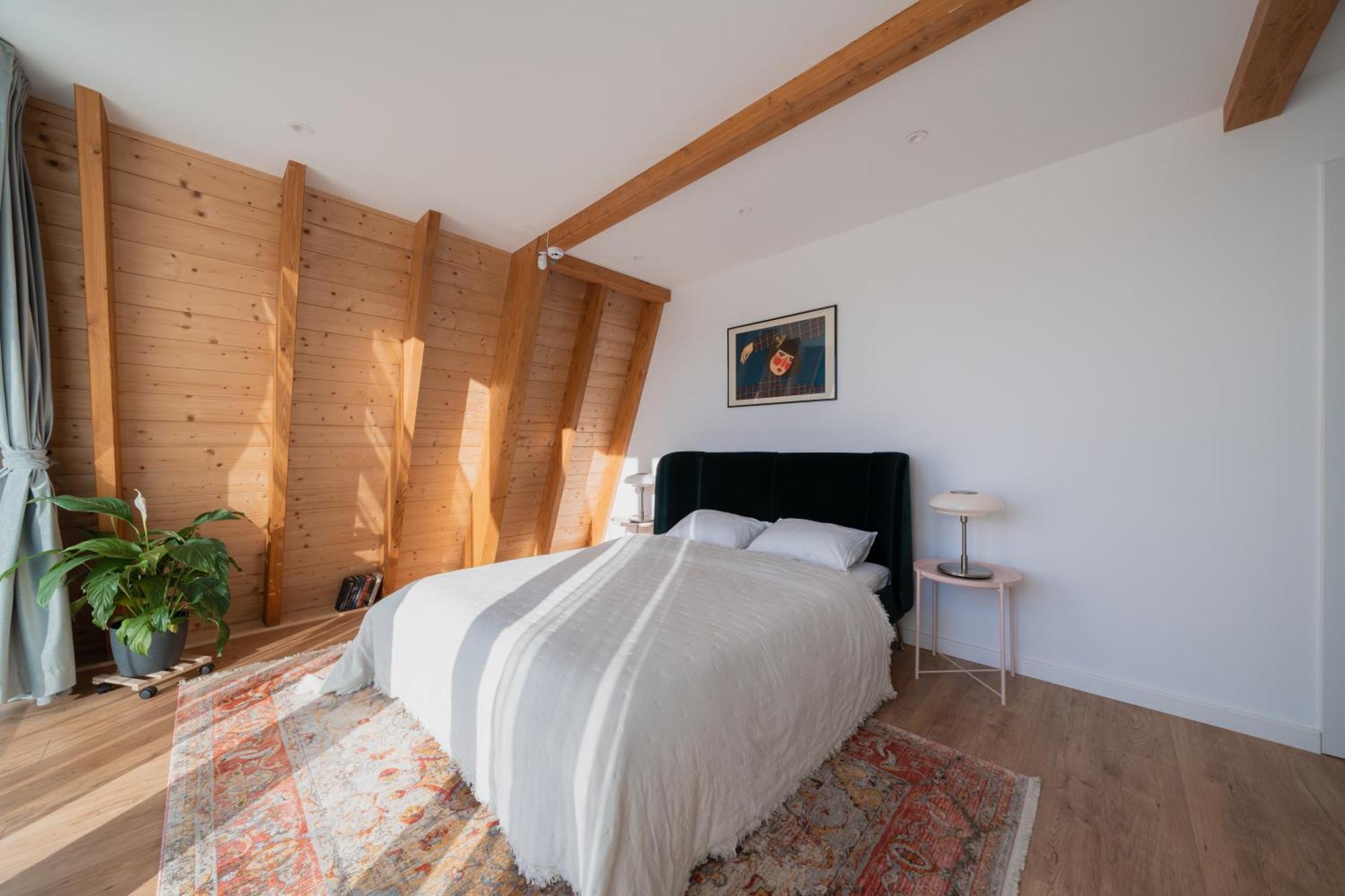 Peştera Amont Chalet מראה חיצוני תמונה
