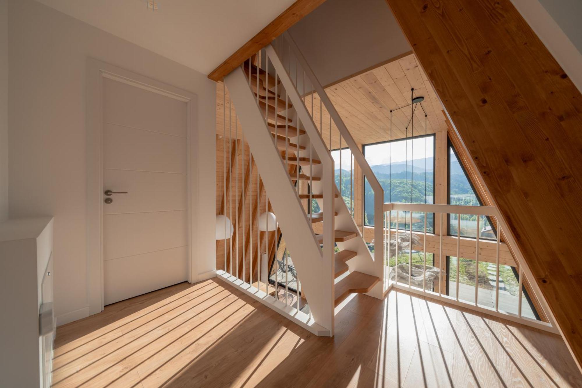 Peştera Amont Chalet מראה חיצוני תמונה